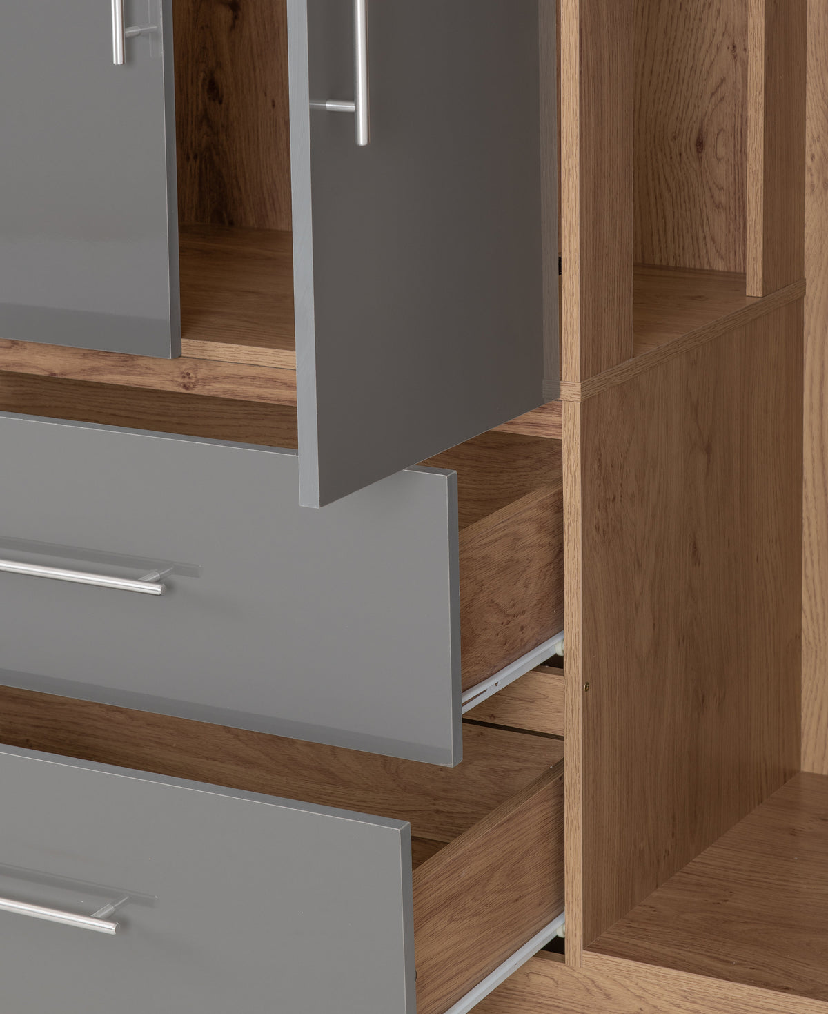 Seville 4 Door 2 Drawer Wardrobe - Grey Gloss/Light Oak Effect Veneer - view 8