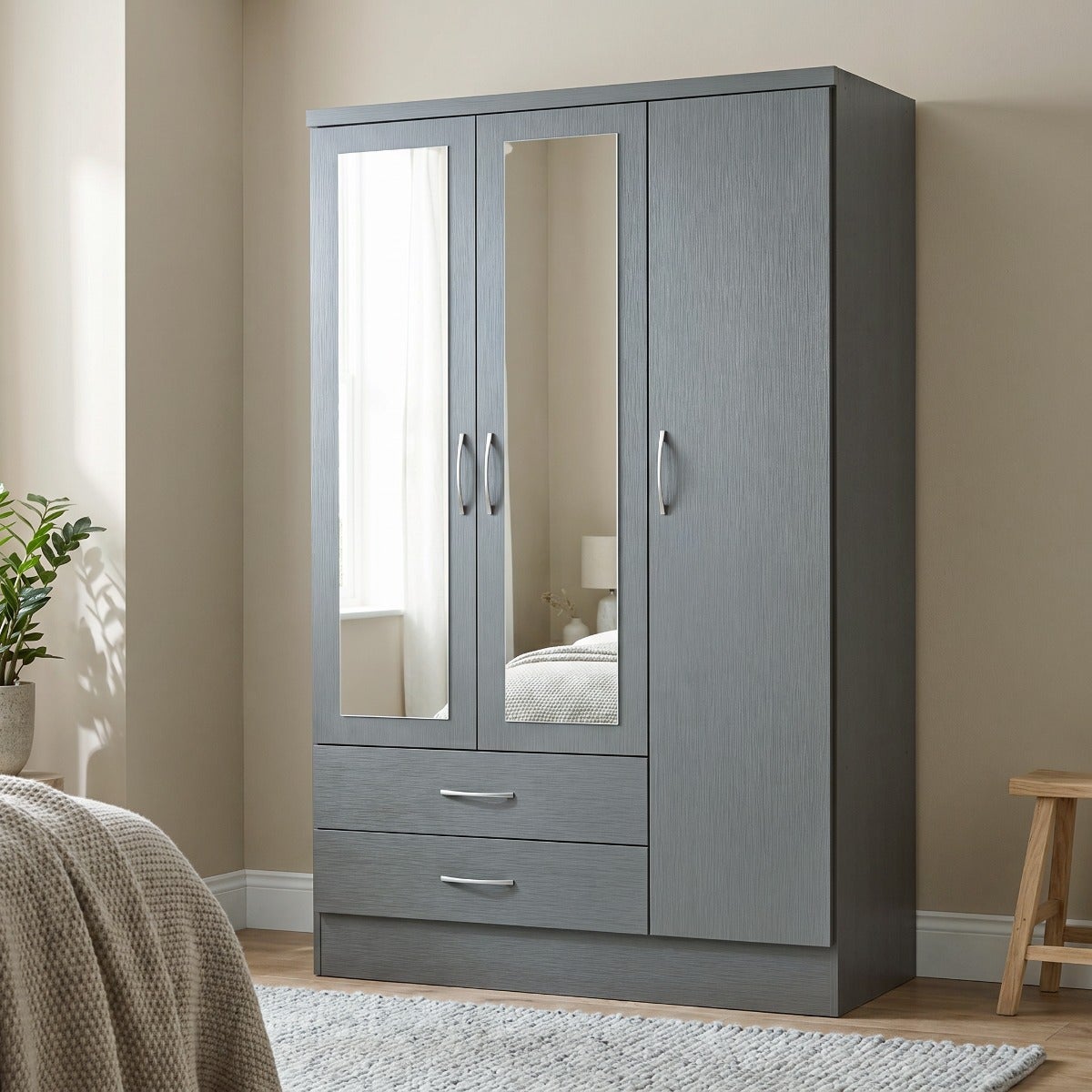 Nevada 3 Door 2 Drawer Wardrobe - 3D Effect Grey