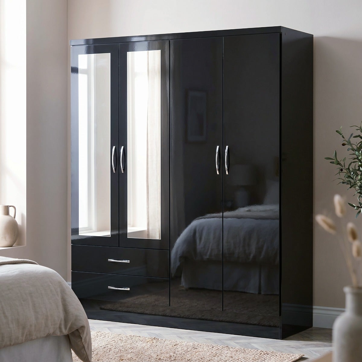 Nevada 4 Door 2 Drawer Wardrobe - Black Gloss