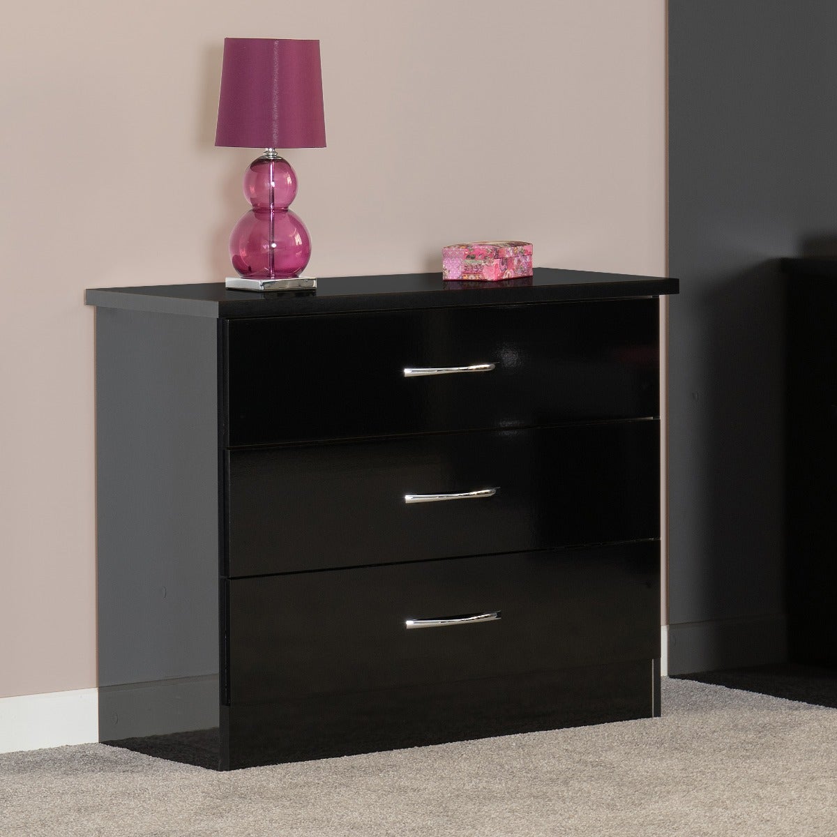 Nevada 3 Drawer Chest - Black Gloss - view 9
