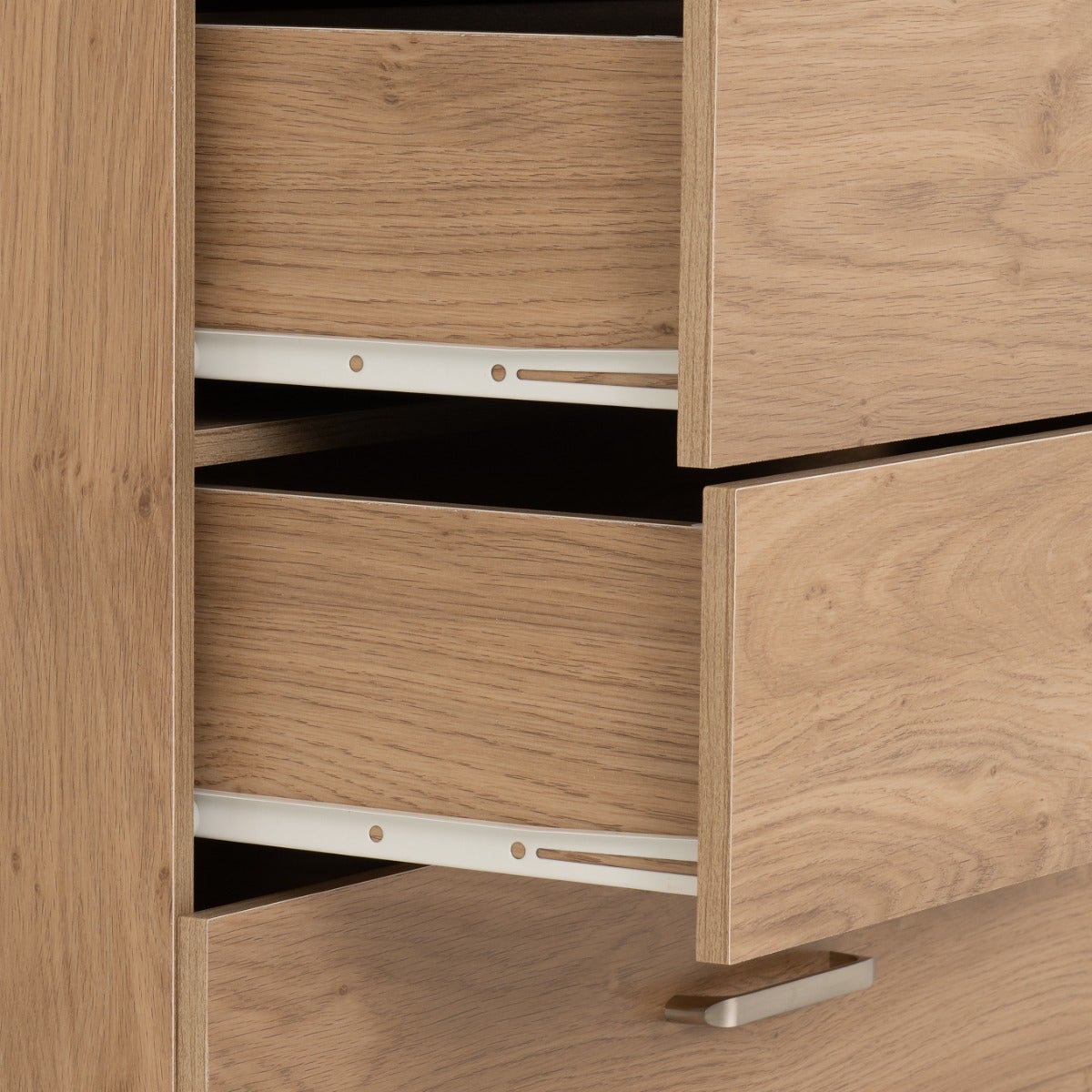 Dakota 4 Drawer Chest - Oak Effect - view 7