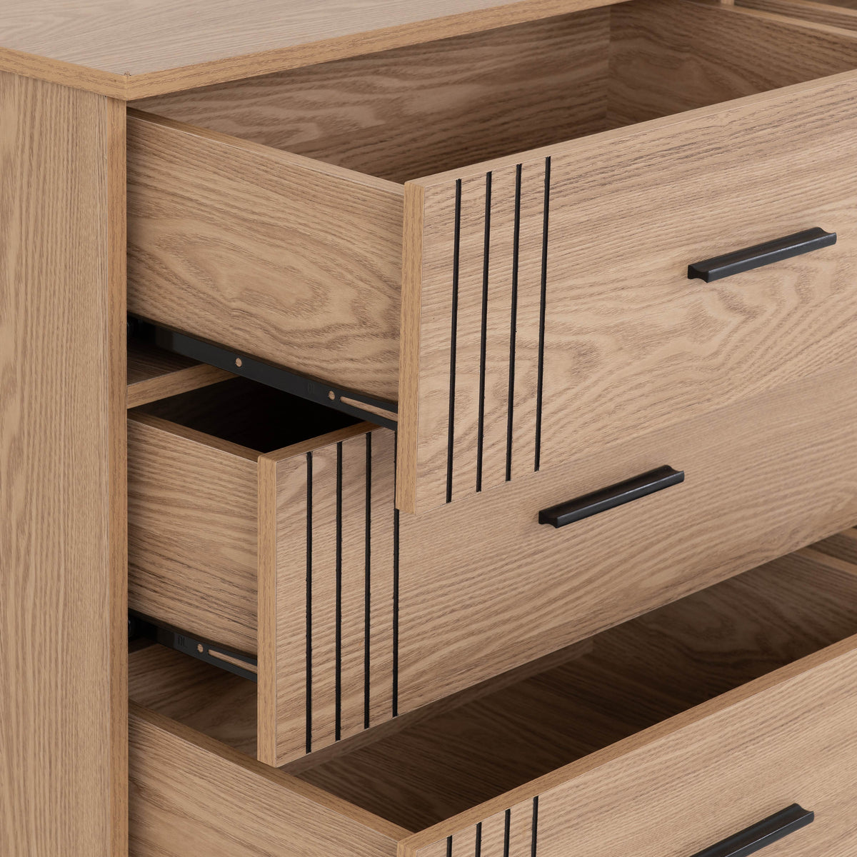 Tessa 6 Drawer Chest - Natural Oak Effect - view 4