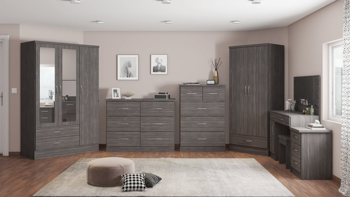 Nevada 3 Drawer Bedside - Black Wood Grain - view 4
