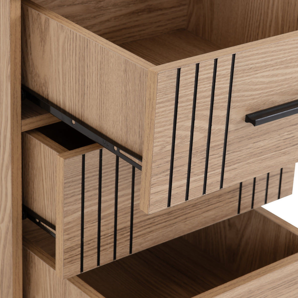 Tessa 3 Drawer Bedside - Natural Oak Effect - view 4