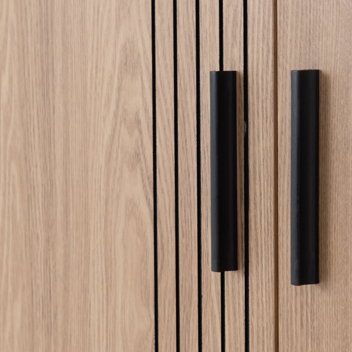 Tessa 3 Door Mirrored Wardrobe Bedroom Set - Natural Oak Effect - view 8
