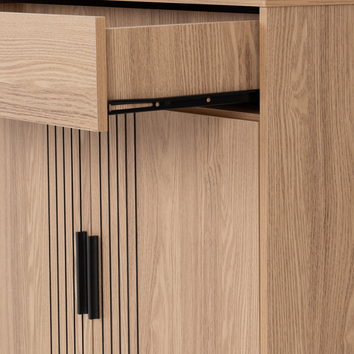 Tessa 2 Door 1 Drawer Sideboard - Natural Oak Effect - view 4